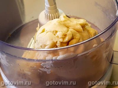 Пирог с беконом, сыром чеддар и сливками