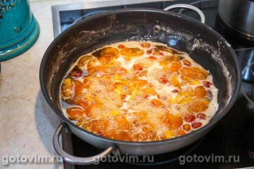 Абрикосовое варенье с черешней