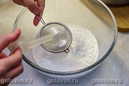 Пицца на кефире с беконом и фрикадельками