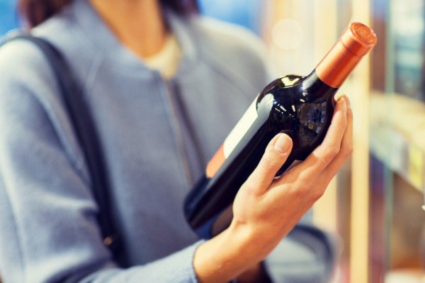 Спрос на безалкогольное вино в SimpleWine вырос с начала года на 46% Спрос на безалкогольное вино в SimpleWine вырос с начала года на 46%