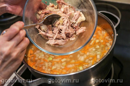 Мясной суп с пшеничной крупой &laquo;Артек&raquo;