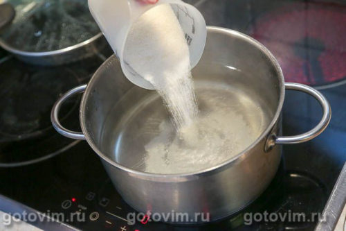 Компот из малины с черной смородиной на зиму