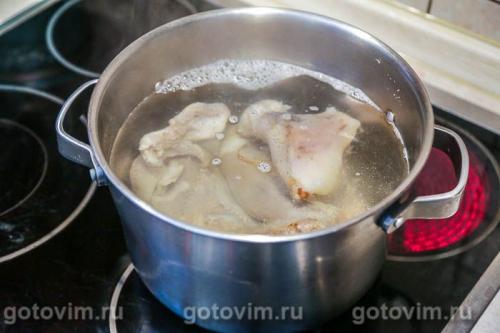 Говяжьи губы отварные