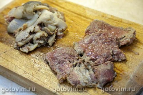 Говяжьи губы отварные
