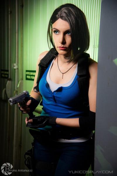 Лучший косплей Джилл Валентайн из Resident Evil Лучший косплей Джилл Валентайн из Resident Evil
