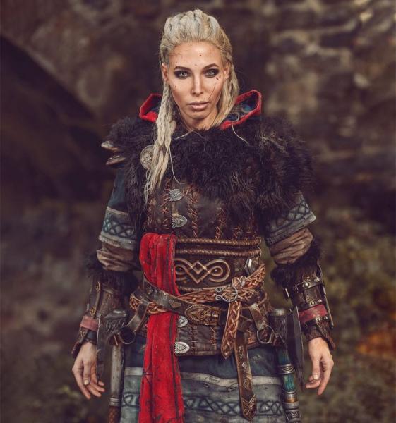 Лучший косплей Эйвор Варинсдоттер из Assassin&rsquo;s Creed Valhalla