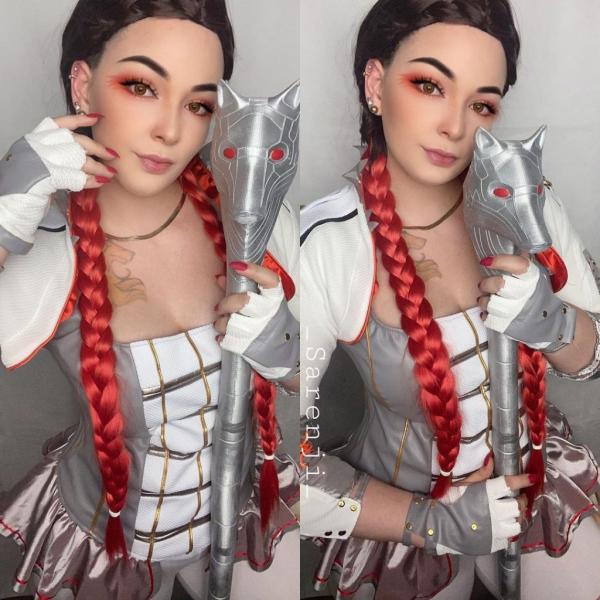Лучший косплей Лобы из Apex Legends Лучший косплей Лобы из Apex Legends