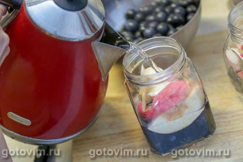 Компот из тёрна с яблоками на зиму (без стерилизации)