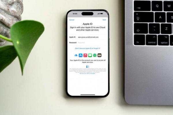 Пополняйте баланс с помощью подарочной карты Apple ID Пополняйте баланс с помощью подарочной карты Apple ID