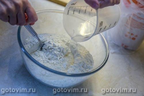 Фокачча с печеным чесноком и розмарином