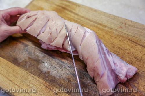 Свиная грудинка, запеченная с глазурью из смородины с апельсином