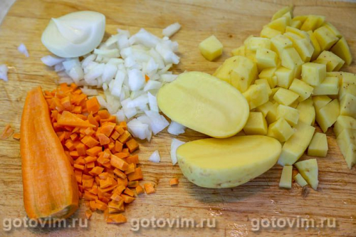 Грибной суп с лисичками и перловкой 