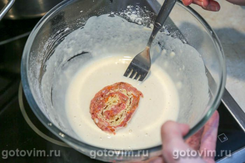 Котлеты-рулетики из фарша с сыром в темпуре