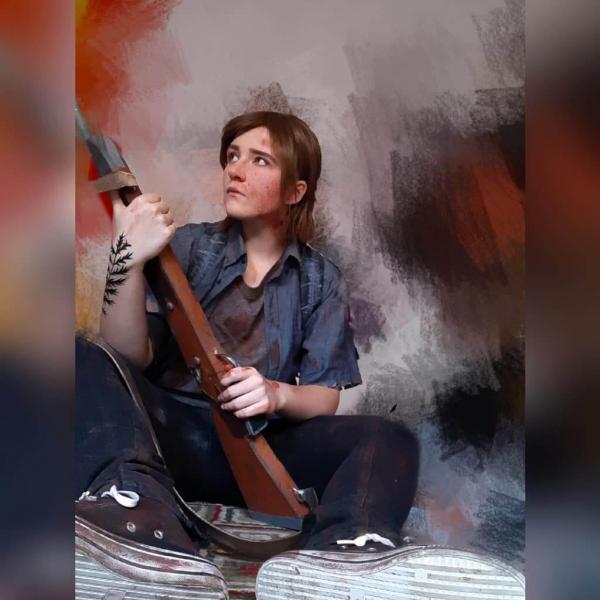 Невероятно хороший косплей на Элли из The Last of Us Part 2 Невероятно хороший косплей на Элли из The Last of Us Part 2