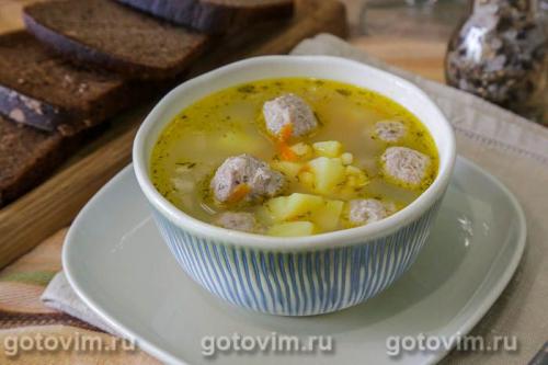 Гороховый суп с фрикадельками в мультиварке