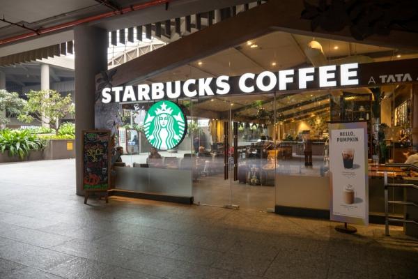 Сеть Starbucks отказалась от использовании ИИ для инвентаризации Сеть Starbucks отказалась от использовании ИИ для инвентаризации
