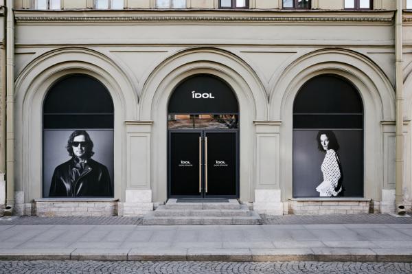 В Санкт-Петербурге заработает флагманский магазин сети IDOL В Санкт-Петербурге заработает флагманский магазин сети IDOL