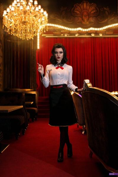 Косплей Bioshock, похоронен в море