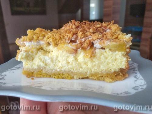 Творожный пирог с персиками и воздушной меренгой