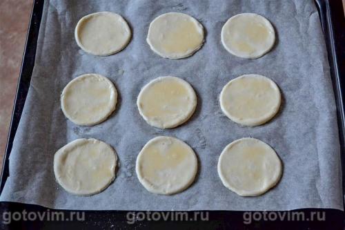 Слойки с абрикосами