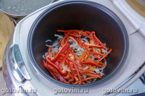 Суп с мясом и грибами эноки в мультиварке