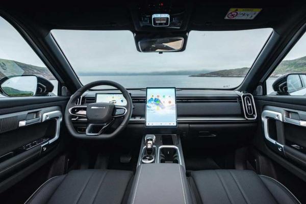 JAECOO J7 или Changan UNI-S: как выбрать кроссовер в 2026 JAECOO J7 или Changan UNI-S: как выбрать кроссовер в 2026