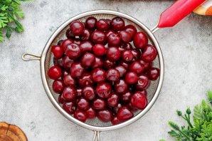 Джем из вишни и красной смородины Джем из вишни и красной смородины