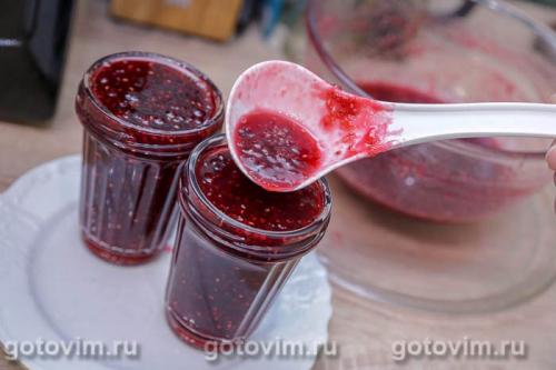 Варенье из красной смородины с малиной в микроволновке