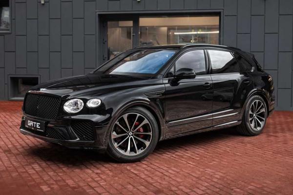 Bentley Bentayga: философия гран-туризмо в формате премиального кроссовера