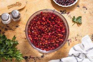 Салат с фасолью на зиму