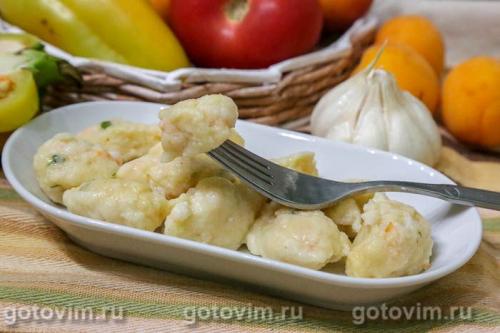 Клецки из манки с креветками
