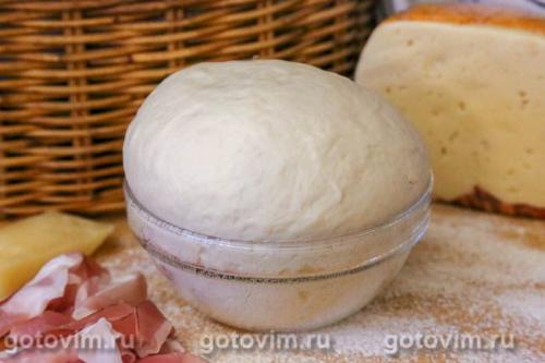 Тонкое тесто для пиццы на молоке