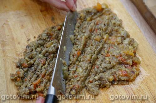 Икра из печёных баклажанов и перцев с варёным яйцом