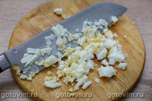 Икра из печёных баклажанов и перцев с варёным яйцом