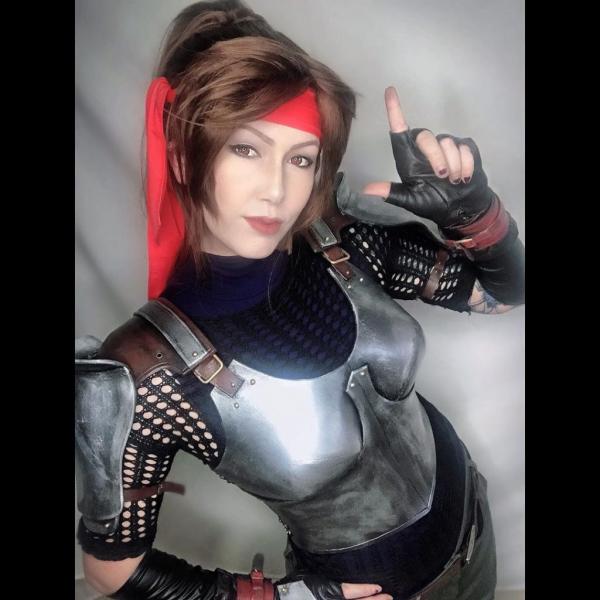 Лучший косплей Джесси Расберри из Final Fantasy 7 Лучший косплей Джесси Расберри из Final Fantasy 7