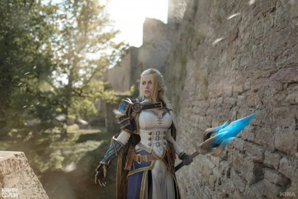Косплей Королевы WarCraft