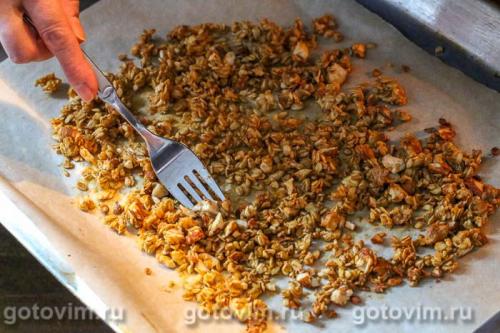 Тыквенная гранола с мёдом, корицей и орехами