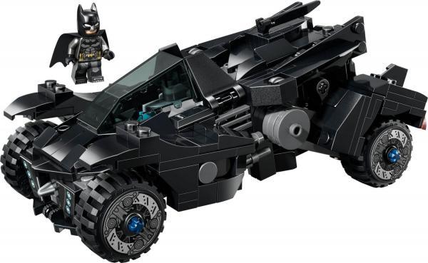 LEGO представила два бэтмобиля и объёмное панно с Джокером
LEGO представила два бэтмобиля и объёмное панно с Джокером