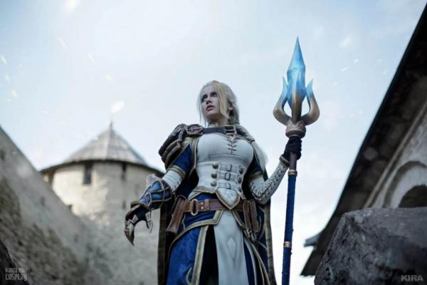 Косплей Королевы WarCraft