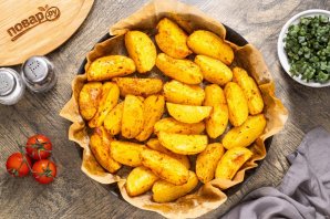 Картофель дольками в духовке Картофель дольками в духовке